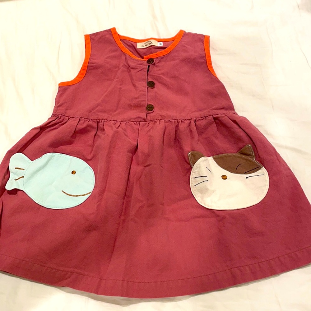 NWOT. Girls toddler dress, with front pockets